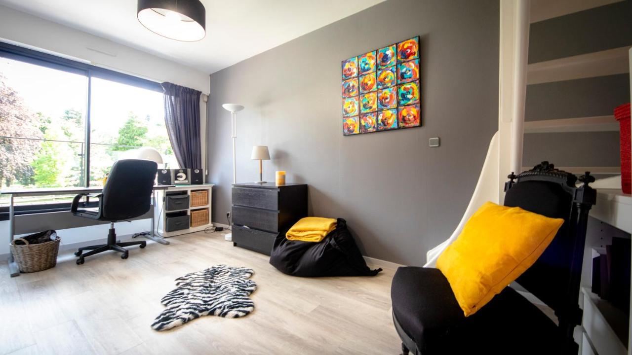 Le Champ Du Renne Bed & Breakfast Le Mans Bagian luar foto